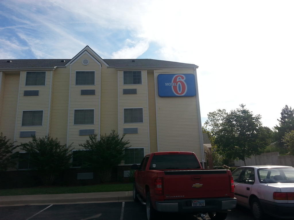 Motel 6 Bartlesville Exterior photo